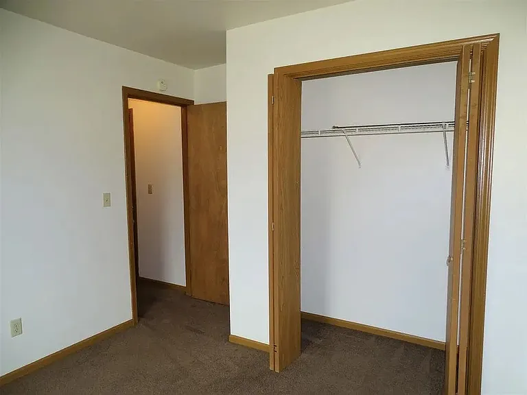 219 N Market St #106 — Photo 14