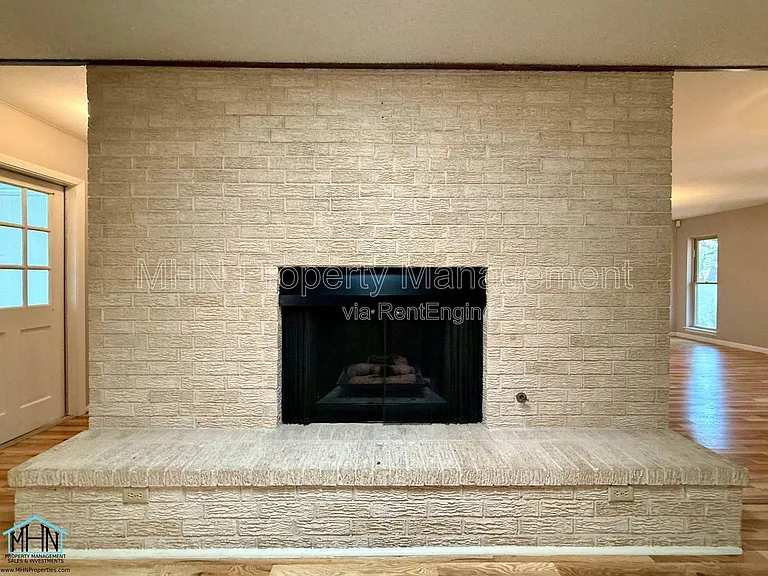 7010 Forest Way St — Photo 9