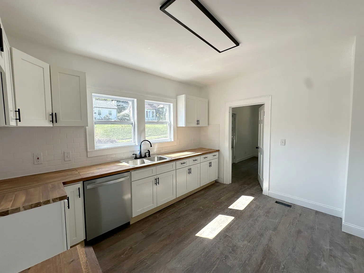4 bed, 1768 sqft, $2,650 — Photo 3