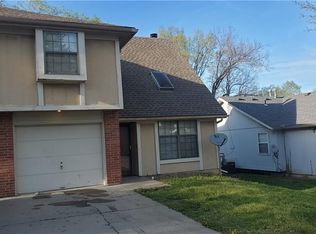 15906 E 20th St S, Independence, MO 64050