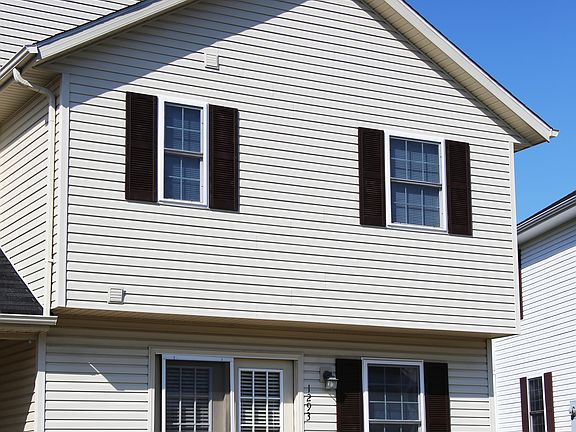 4th image of 1293 S Cobble Creek Cir