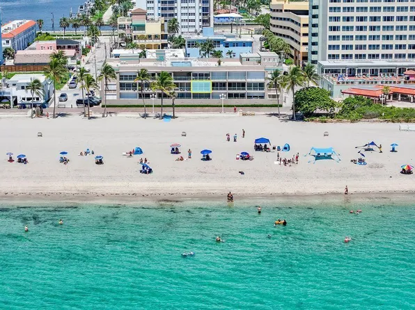 201 Van Buren Street #205, Hollywood, FL 33019