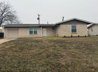 206 Balboa Dr, Universal City, TX 78148