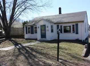 80 Loxwood St, Worcester, MA 01604