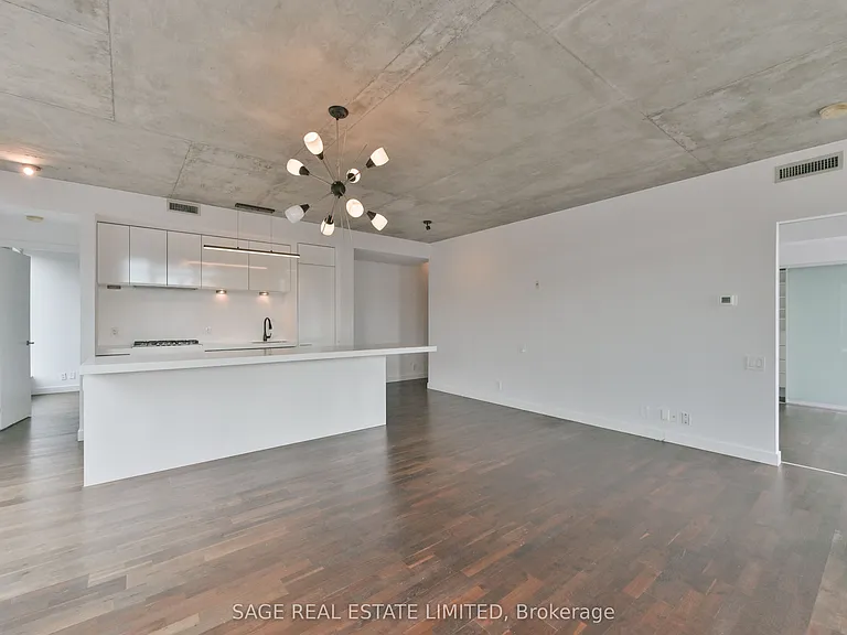 75 Portland St #806 — Photo 23
