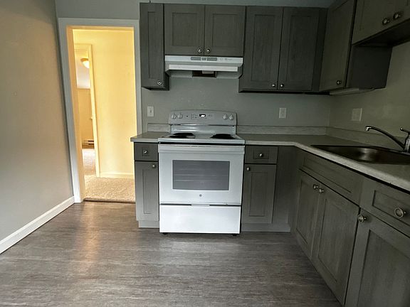 2nd image of 248 Broadway St Unit 7