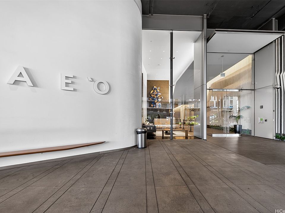 1st image of 1001 Queen St #2604