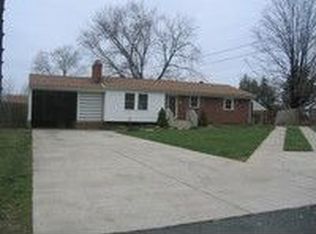 8414 Sunset Dr, Manassas, VA 20110