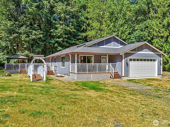 2nd image of 13482 Cedar Glen Lane SE