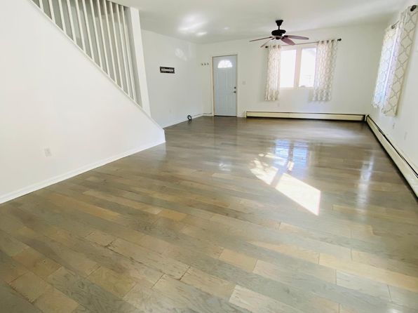 209 Lincoln St #209