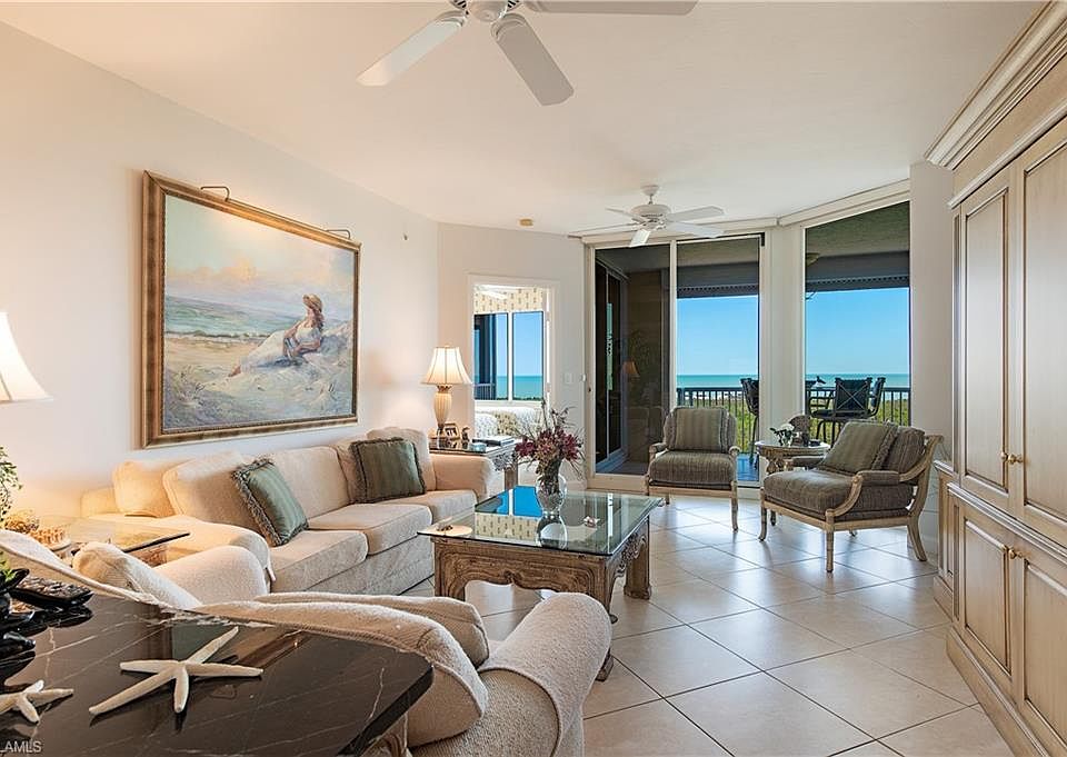 7117 Pelican Bay Blvd APT 1007, Naples, FL 34108 | Zillow