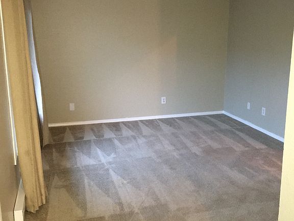 2nd image of 1119 9th St APT 3