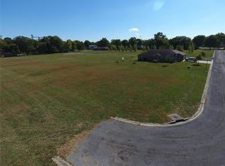 1018 Saint Peter Ave, Saint Libory, IL 62282