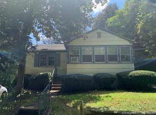 1126 Route 80, Guilford, CT 06437