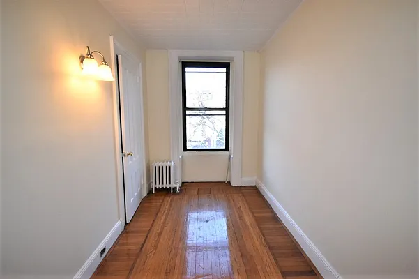 Rented by Compass | media 19