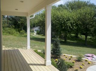 133 Burney Mountain Rd, Fletcher, NC 28732