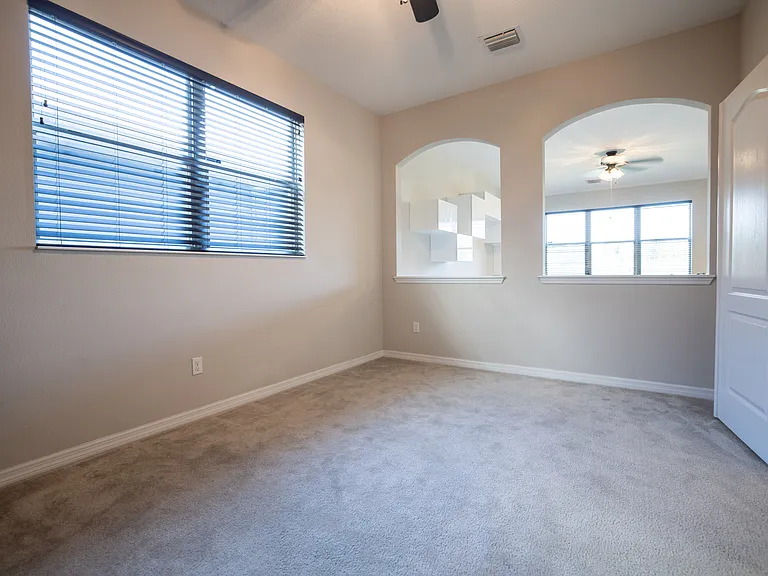 5972 Paxton Ct — Photo 15