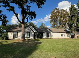 8519 Royal Ridge Dr, Fort Smith, AR 72903