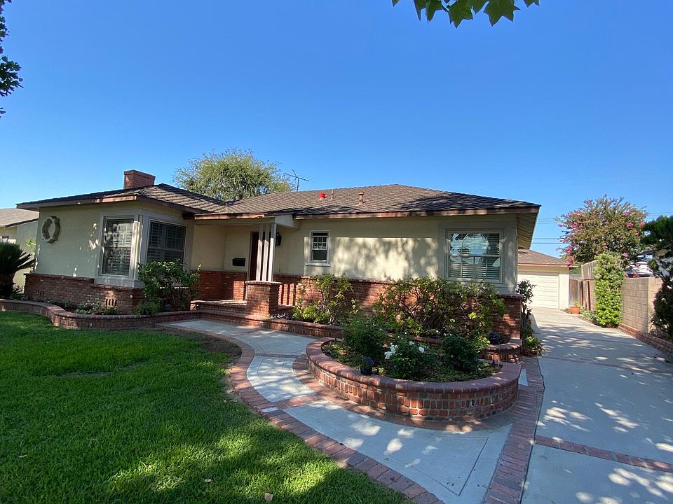 1st image of 10329 Larrylyn Dr
