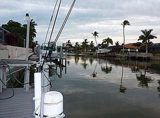 419 Egret Ave, Naples, FL 34108