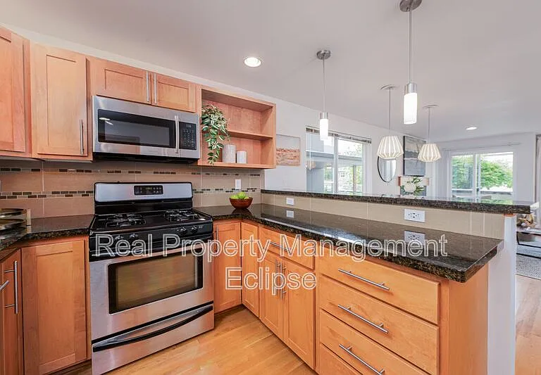 1145 N 91st St #A — Photo 25