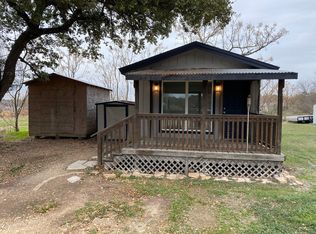 208 W Loop St, Buda, TX 78610