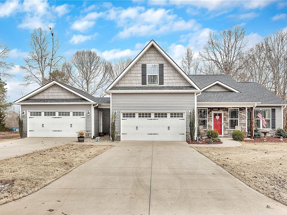 1st image of 160 Inlet Pointe Dr