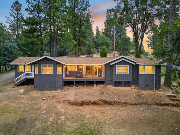 4424 Sierra Springs Dr, Pollock Pines, CA 95726
