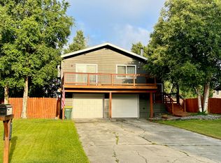 3760 Amber Bay Loop, Anchorage, AK 99515