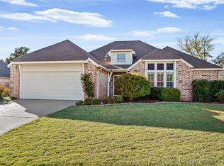 10712 S 83rd Ave E, Tulsa, OK 74133