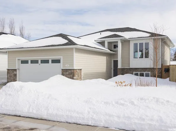 3040 Lakeview DRIVE, Prince Albert, SK S6W 0A4