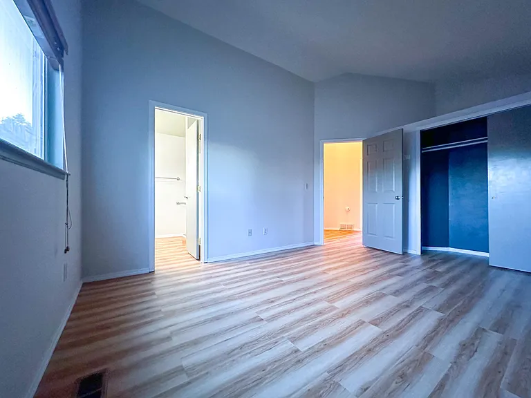 7215 Brentford Dr — Photo 7