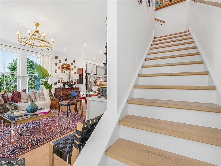 1793 Gotham Ln — Photo 22