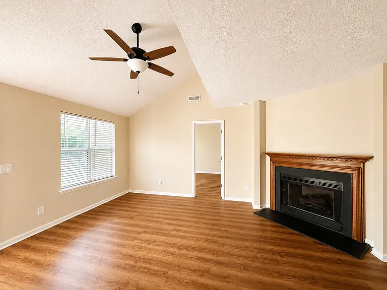 4598 Cochran Farm Rd SW — Photo 5