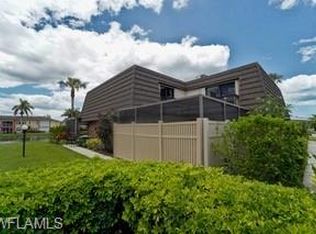 108 Lake Point Ln #1-B, Naples, FL 34112