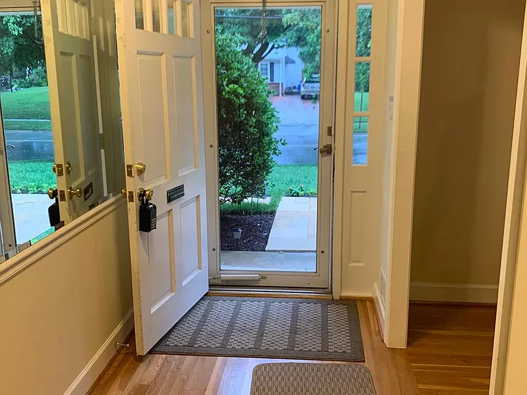 8507 Victory Ln — Photo 6