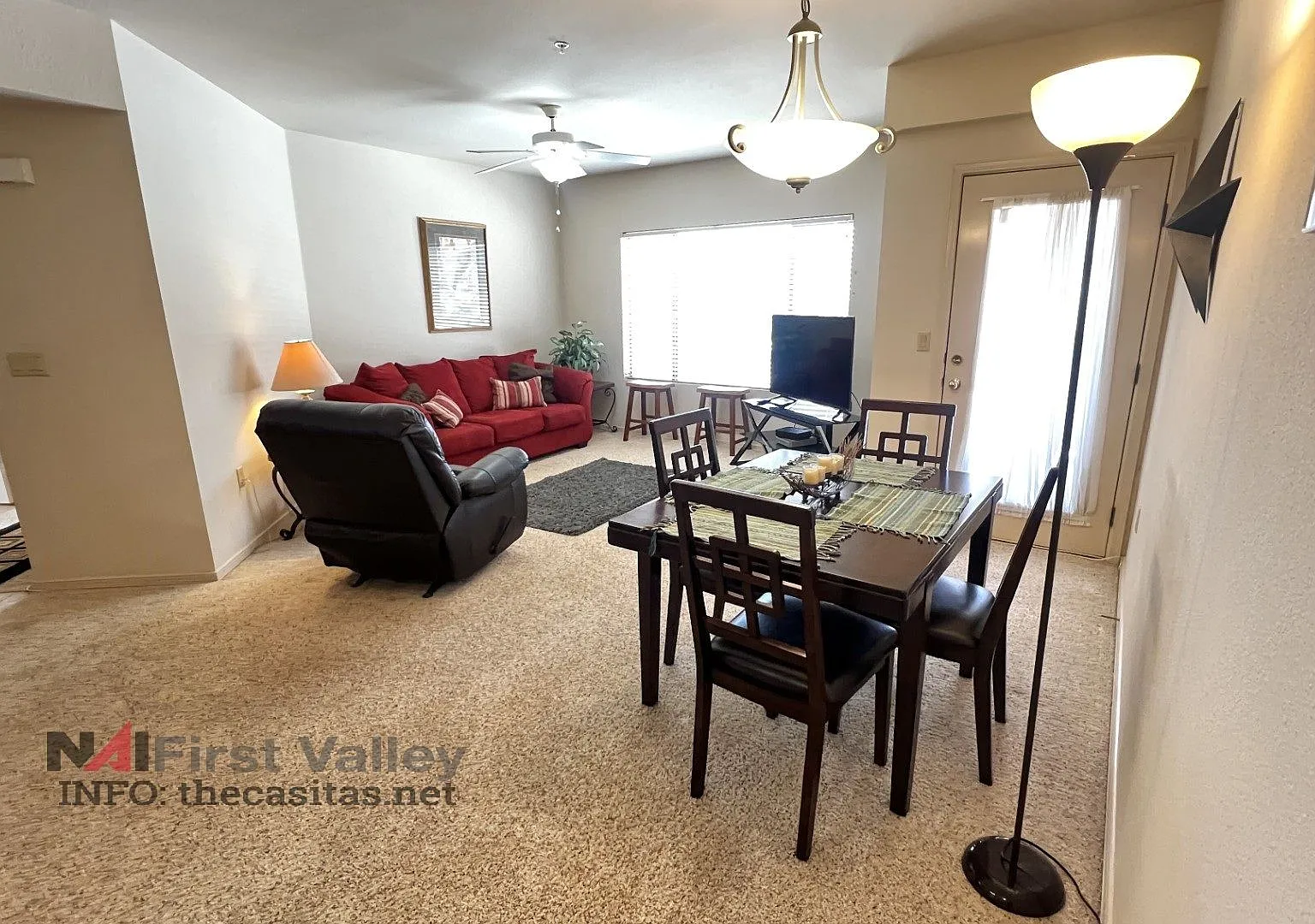 2 Bedrooms, 2 Baths 1/2 OFF First Month Rent — Photo 3