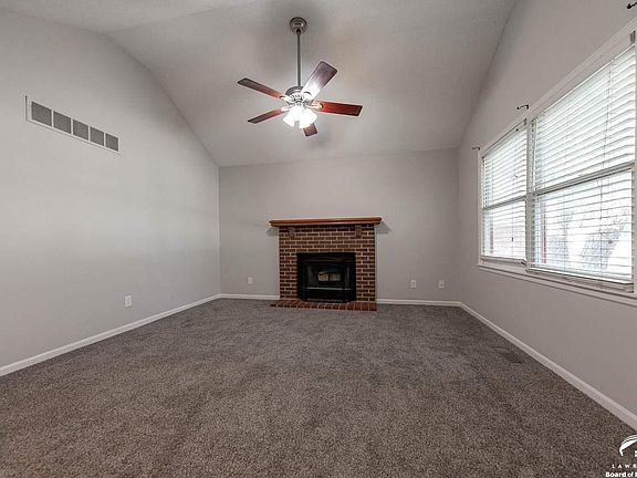 3007  Atchison Lawrence, KS listing photo #3