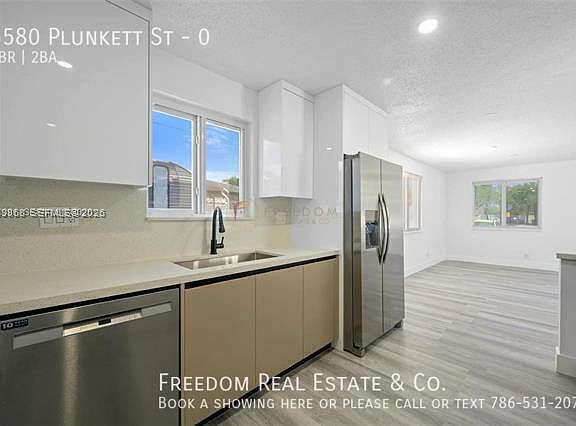 3rd image of 5580 Plunkett St #0