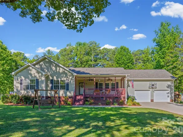 2361 S Springhill Ct, York, SC 29745