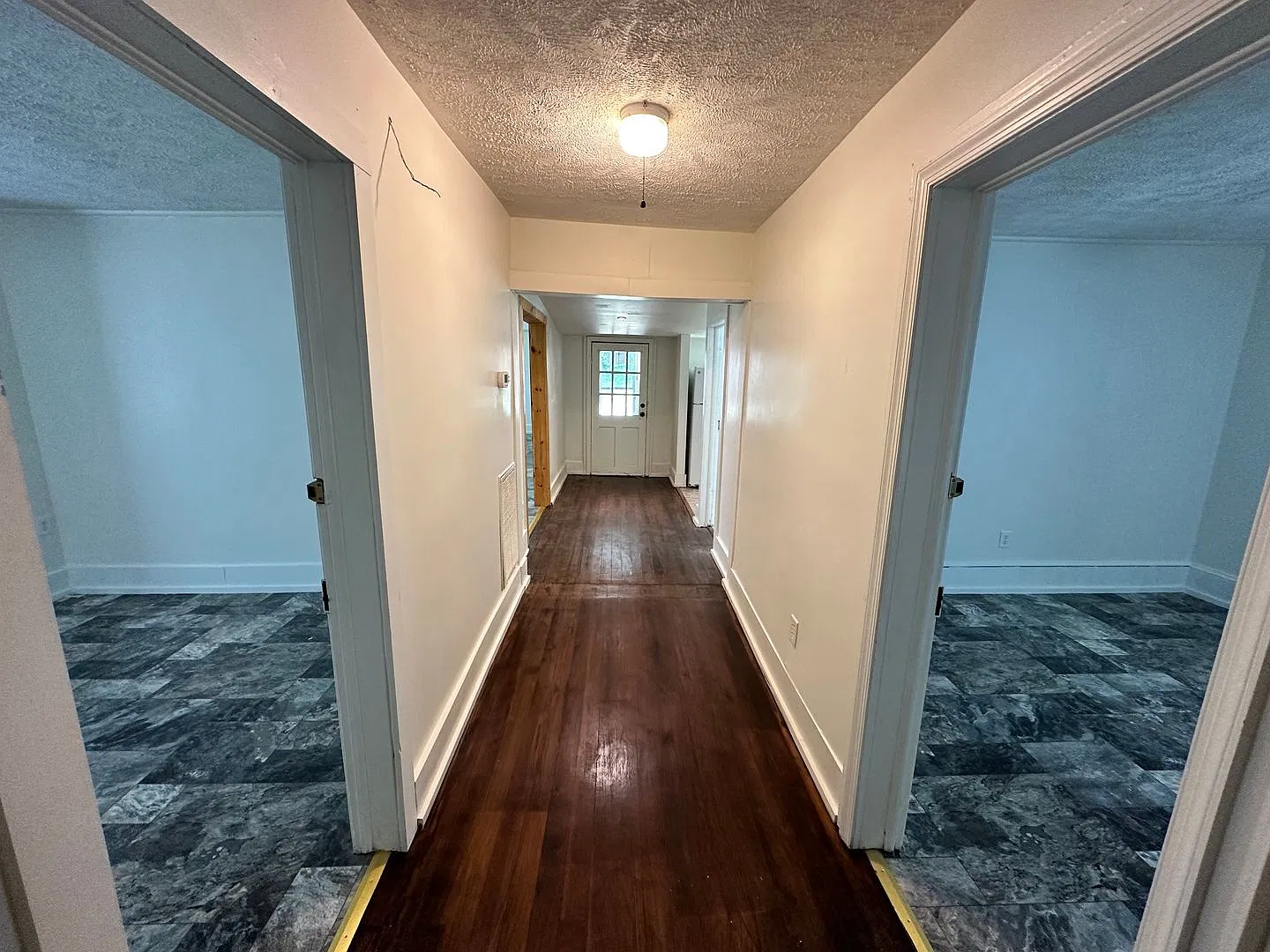 3-Bedroom Home Walking Distance to Longwood University! — Photo 4
