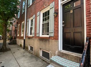 2132 Naudain St, Philadelphia, PA 19146