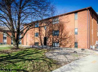 7 Willedrob Rd UNIT 1A, Bloomington, IL 61701