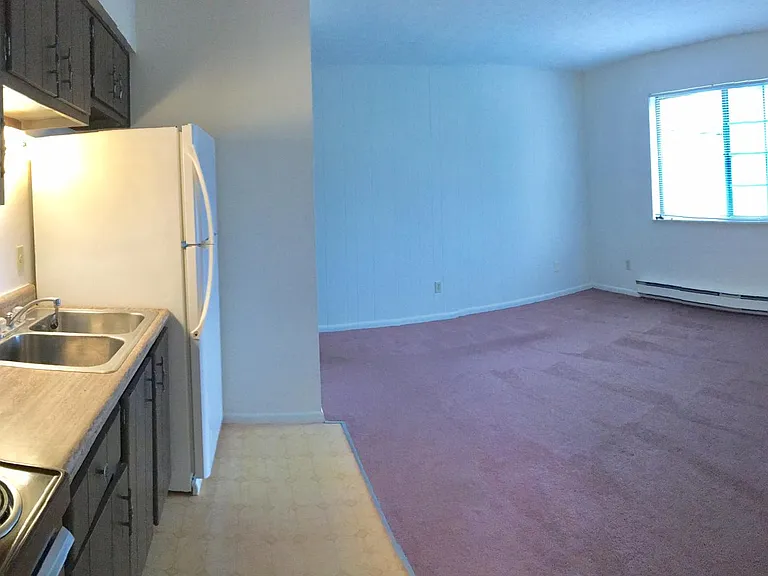 Oak Glen Apartments — Photo 7