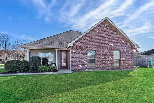 1st image of 40408 Chandler Dr