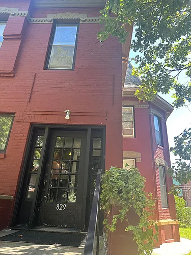 829 18th St #9 Photo 1