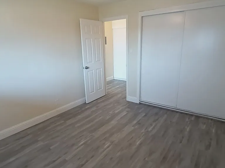 2501 Edison Ave #34 — Photo 19