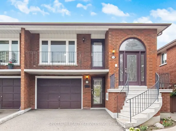 103 John Lindsay Ct, Toronto, ON M3L 2L1