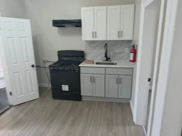 97 Cedar St #2B, Paterson, NJ 07501