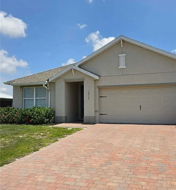 1437 NW 31st Pl